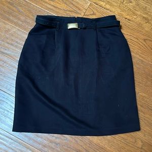 Elegant Black‎ Pencil Skirt with Belt